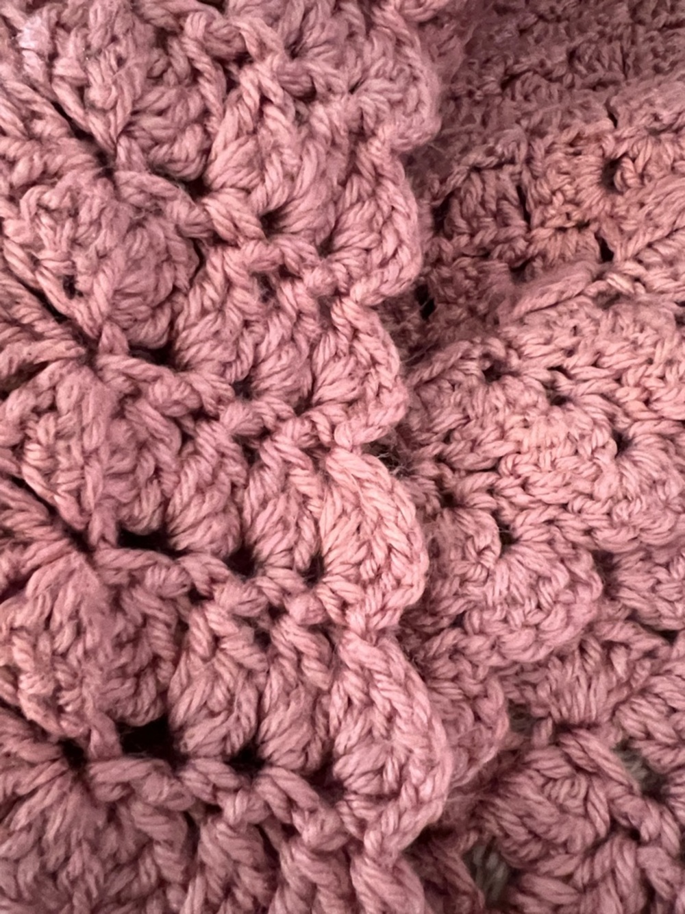 Prairie Handknit blush rose pink crochet throw blanket soft cozy cabin vibes - Picture 4 of 12